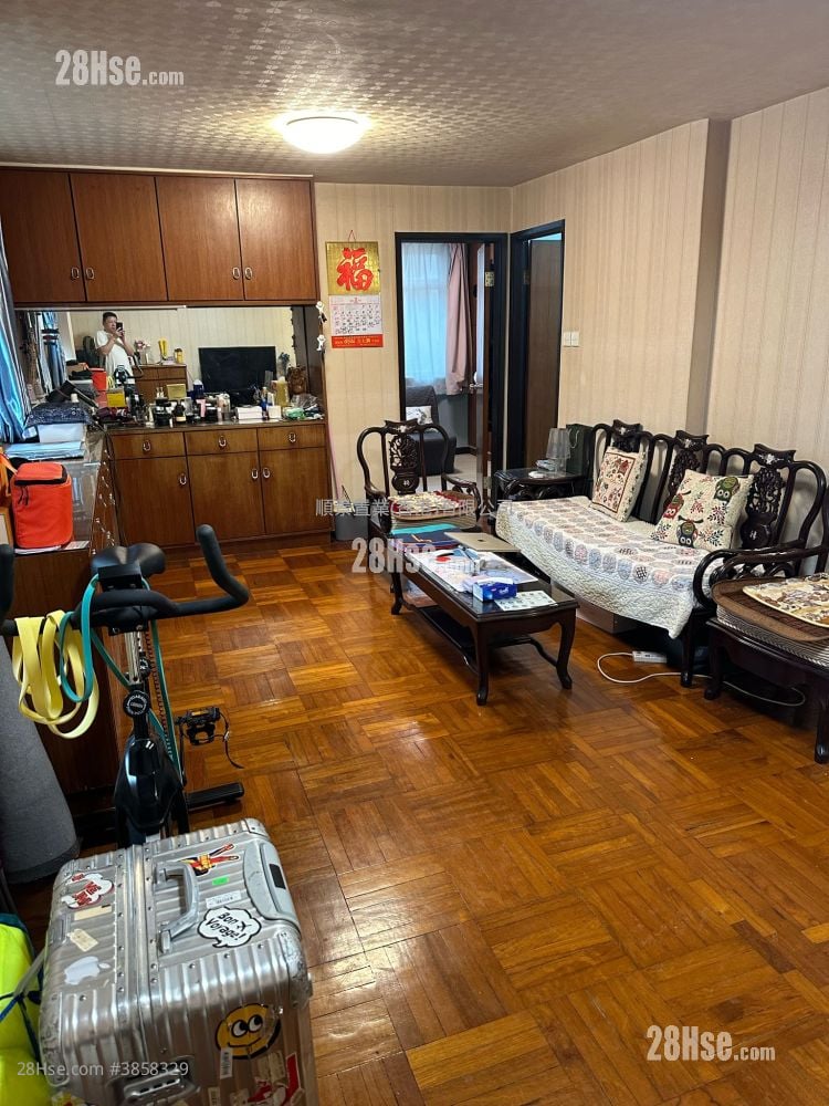 富裕台 售盘 2 房 , 1 浴室 455 平方尺