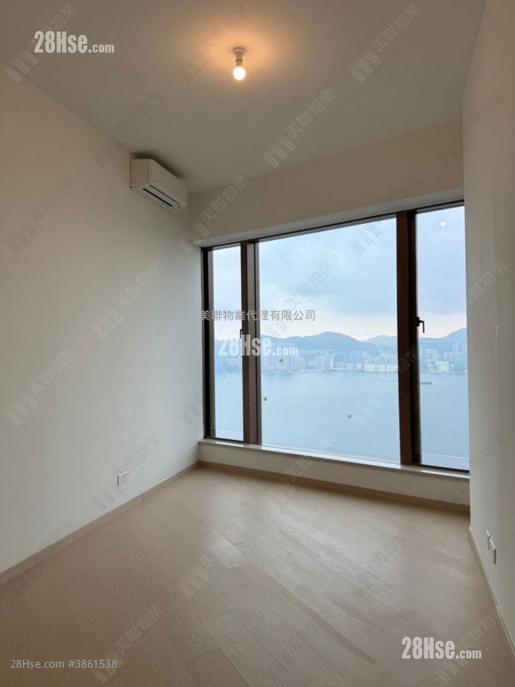Lp10 Rental 4 Bedrooms , 2 Bathrooms 1,517 ft²