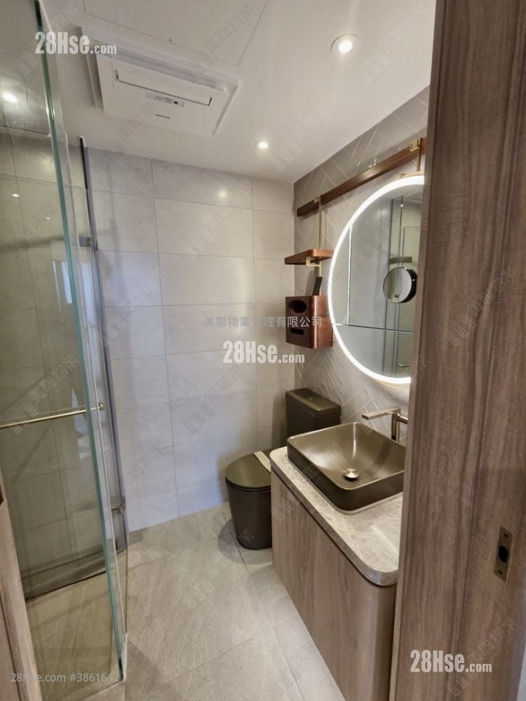 The Pavilia Farm Rental 473 ft²