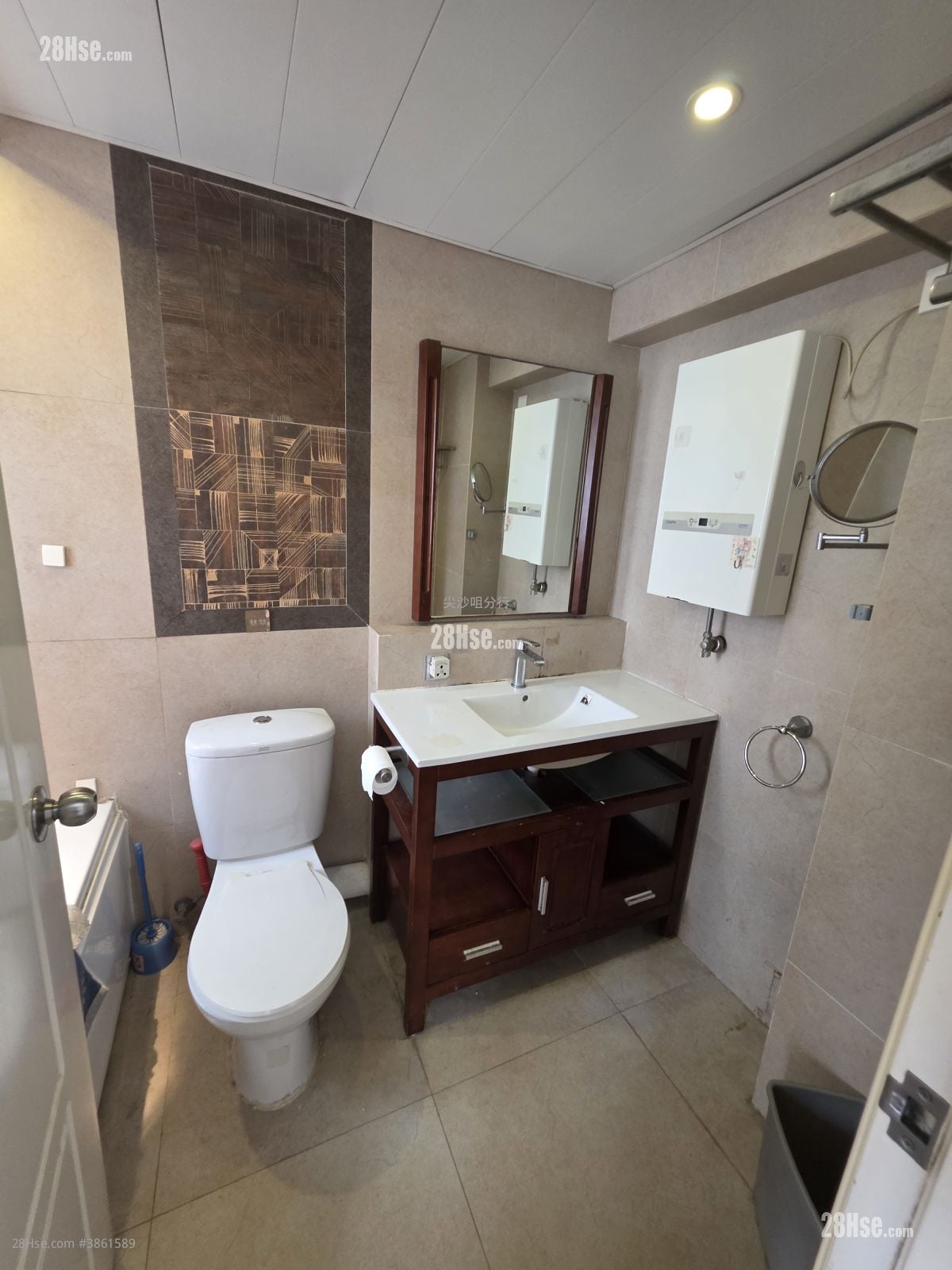 Wing Fat Mansion Sell Studio , 1 Bathroom 379 ft²