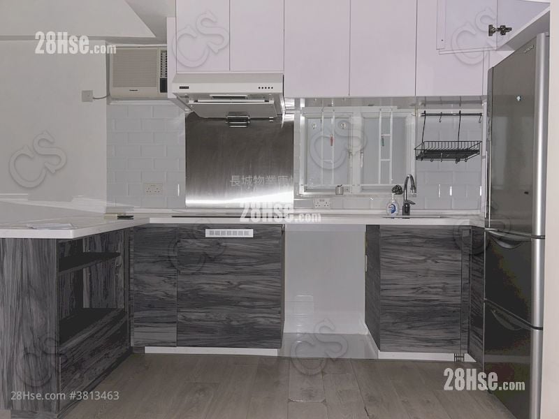 King's View Court Sell 2 Bedrooms , 1 Bathroom 515 ft²