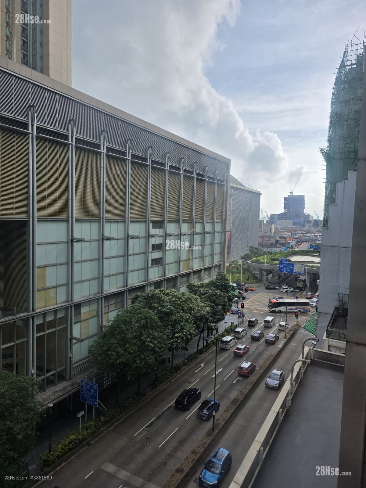 Wing Fat Mansion Sell Studio , 1 Bathroom 379 ft²