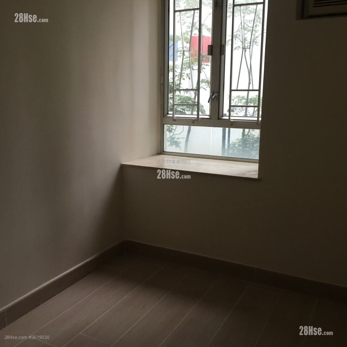 華蘭花園 租盤 2 房 , 1 浴室 379 平方呎