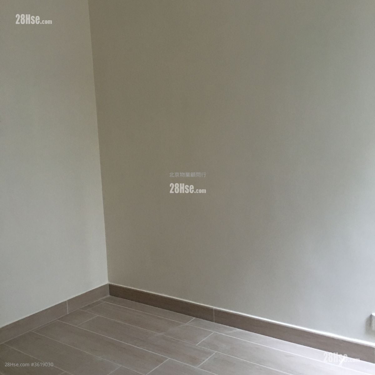 華蘭花園 租盤 2 房 , 1 浴室 379 平方呎