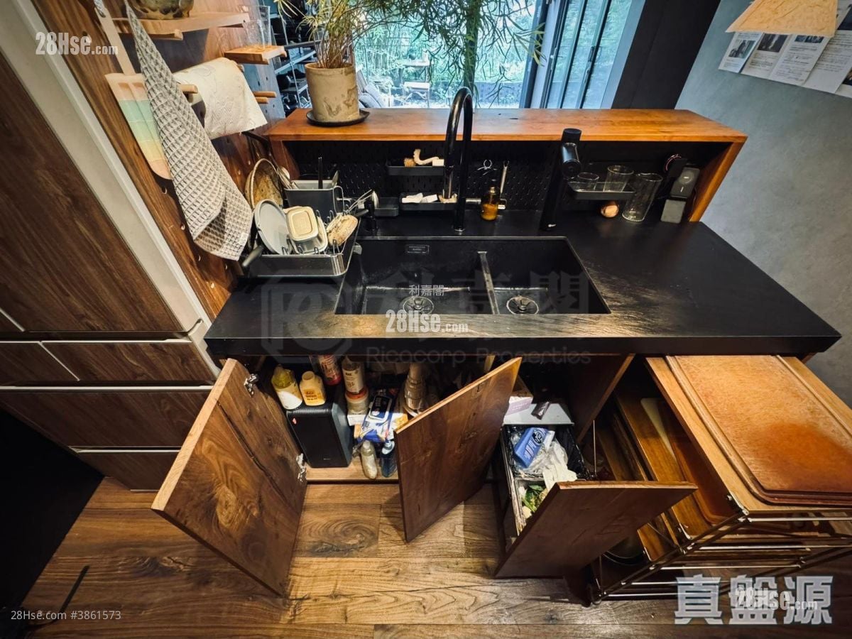 The Notting Hill Sell 2 Bedrooms , 1 Bathroom 546 ft²