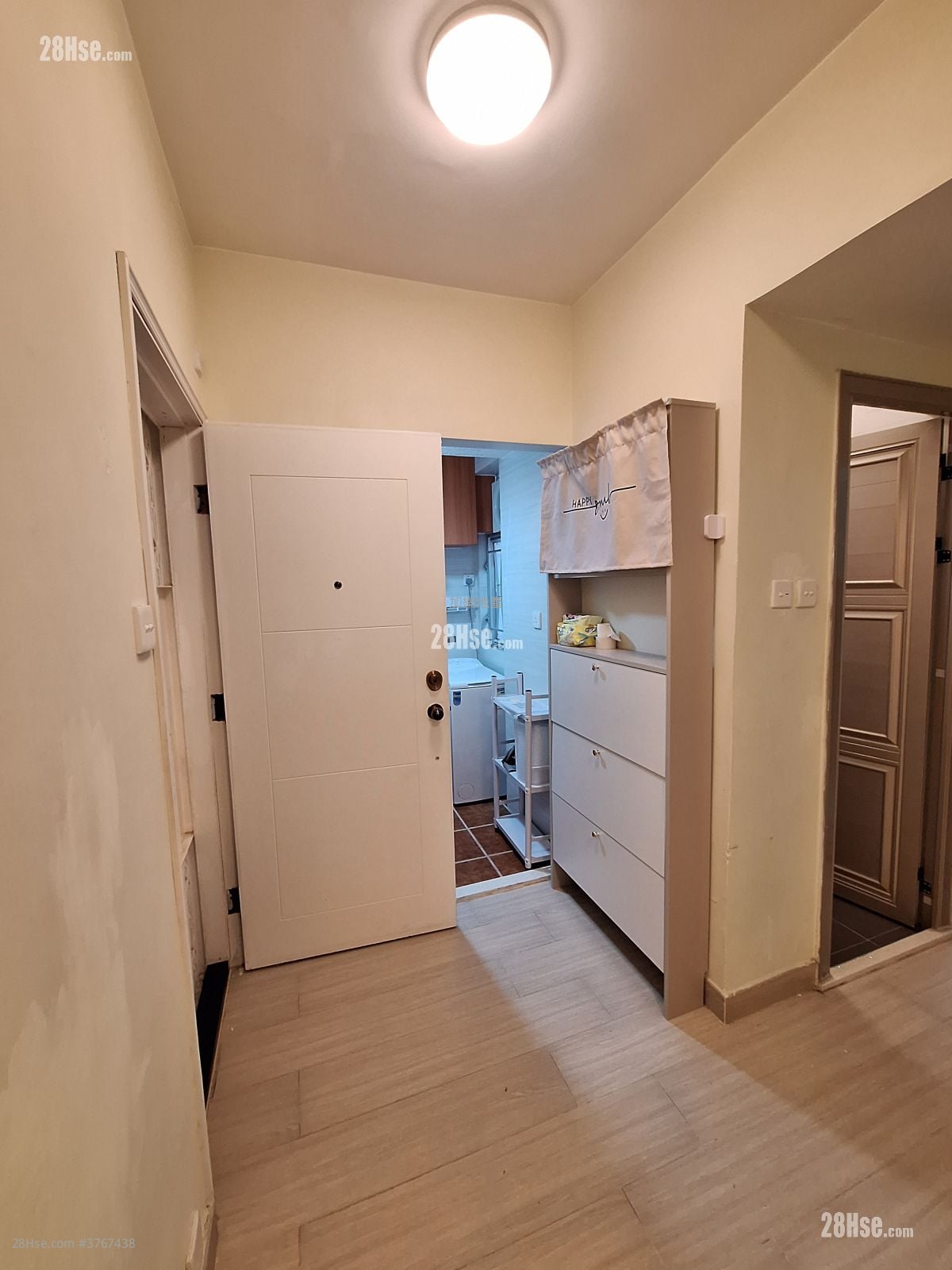 United Building Rental 2 Bedrooms , 1 Bathroom 287 ft²