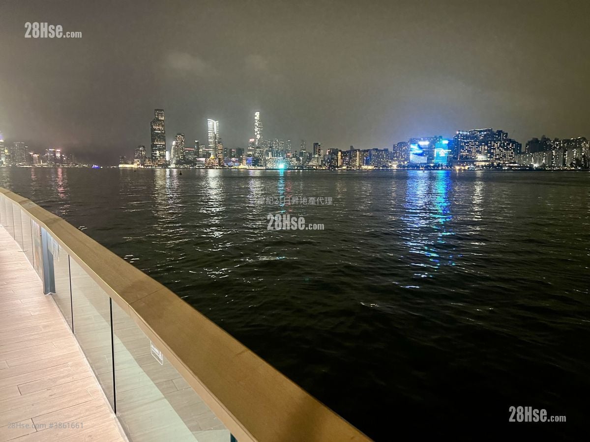 和富中心 售盘 3 房 , 2 浴室 703 平方尺