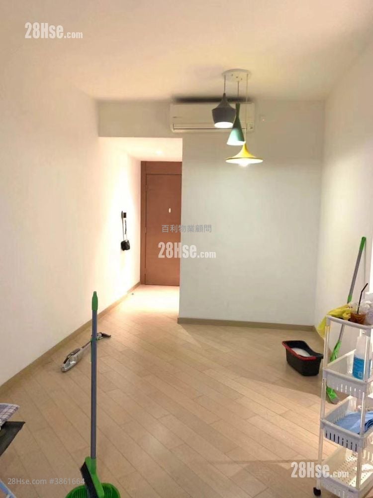 Park Yoho Sell 2 Bedrooms , 1 Bathroom 607 ft²