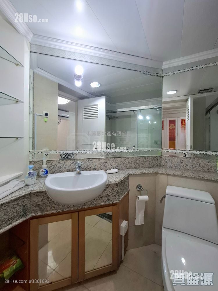 Caribbean Coast Sell 3 Bedrooms , 2 Bathrooms 728 ft²