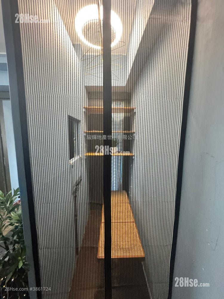金華大廈 租盤 2 房 347 平方呎