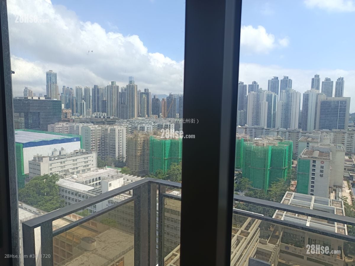 Residence 228 Rental 3 Bedrooms 559 ft²