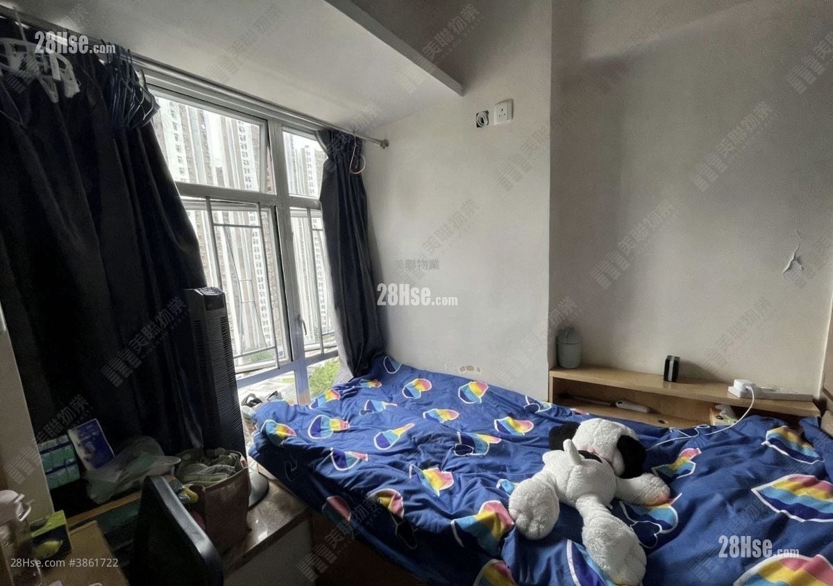 Tsuen Fung Centre Sell 2 Bedrooms , 1 Bathroom 336 ft²