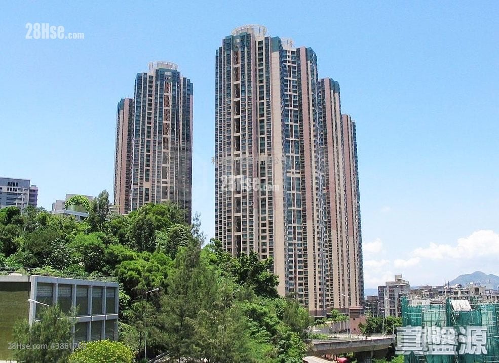 寶翠園 售盤 3 房 , 2 浴室 896 平方呎