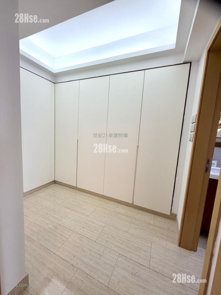 The Harbourside Rental 3 Bedrooms , 3 Bathrooms 2,116 ft²