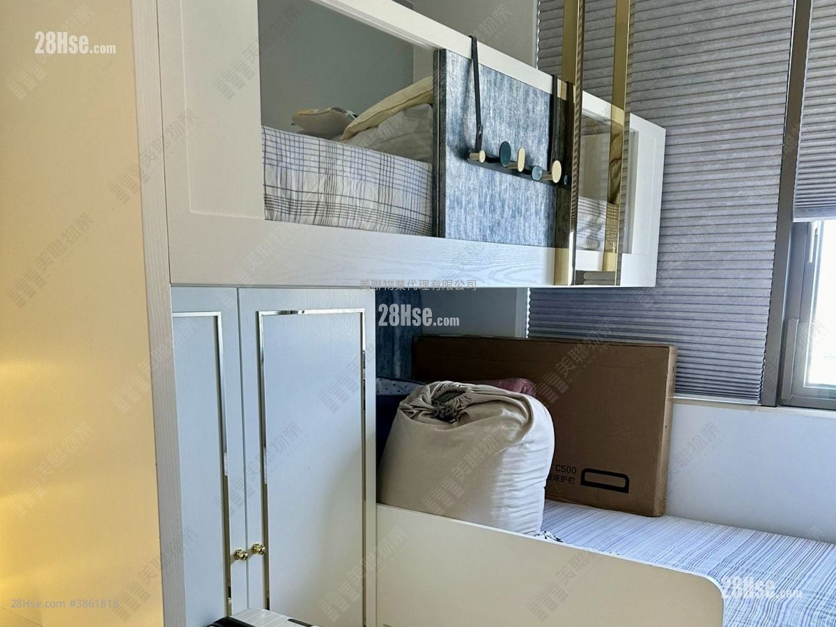 Solaria Rental 2 Bedrooms , 2 Bathrooms 714 ft²