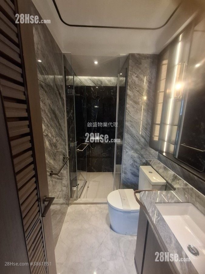 Cullinan Sky Rental 4 Bedrooms , 2 Bathrooms 1,227 ft²