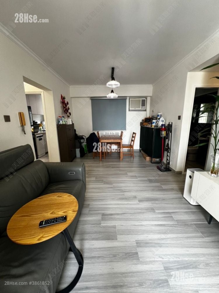 Vienna Garden Sell 3 Bedrooms 677 ft²