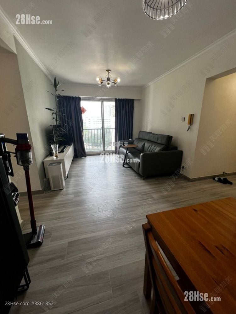 Vienna Garden Sell 3 Bedrooms 677 ft²