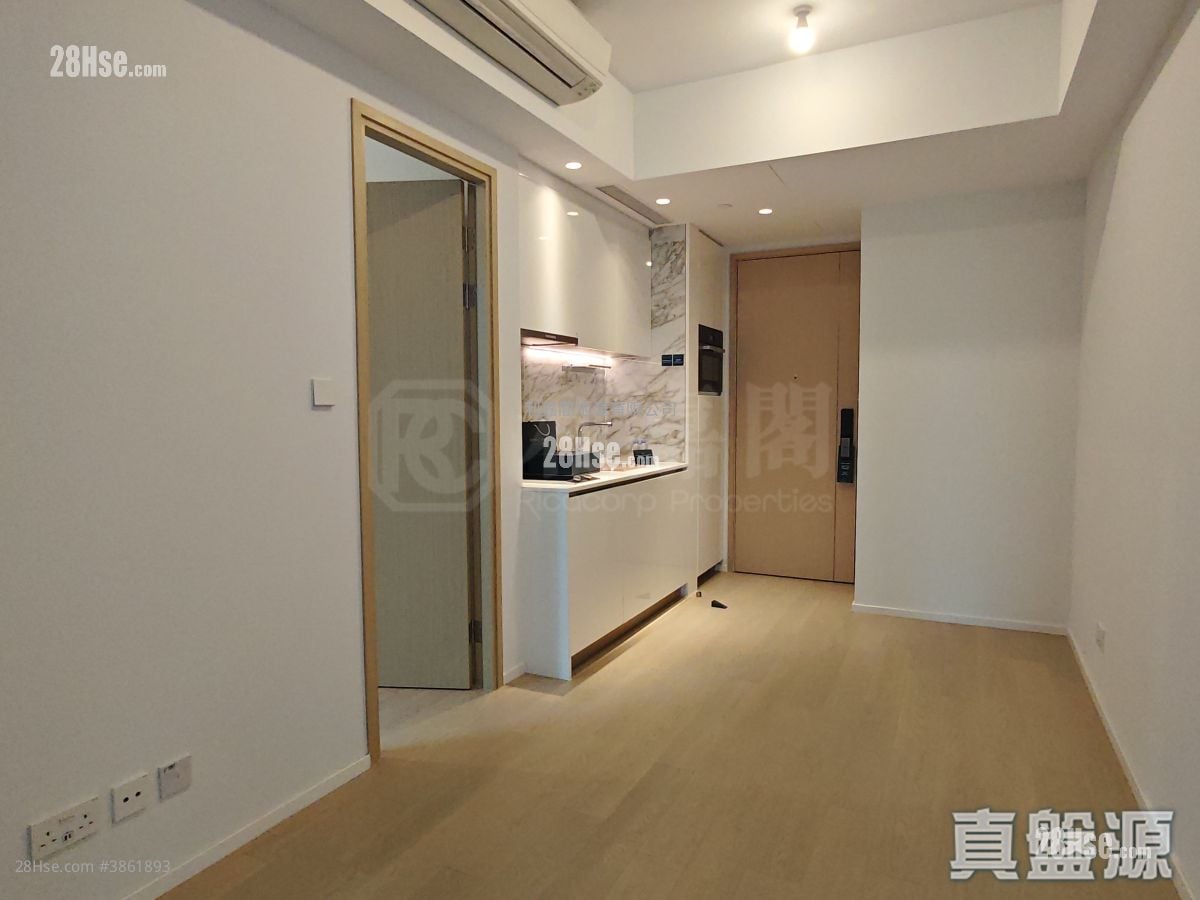 Double Coast Rental 1 Bedroom , 1 Bathroom 330 ft²