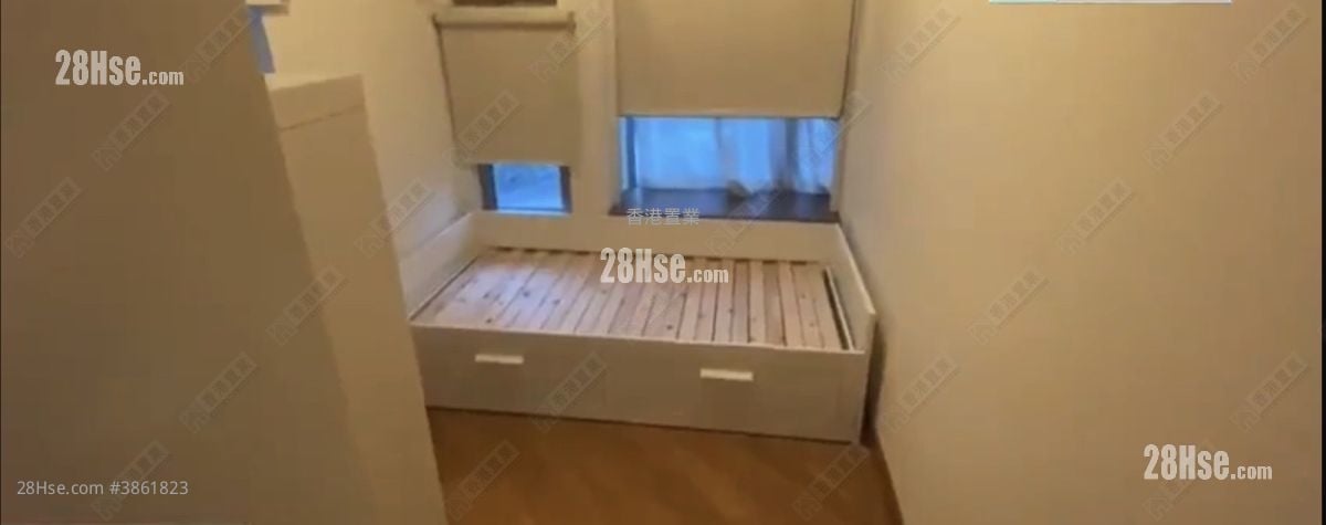 Harbour Green Rental 477 ft²