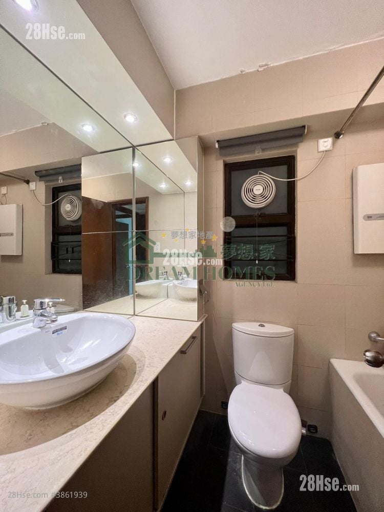 Honor Villa Sell 3 Bedrooms , 2 Bathrooms 681 ft²
