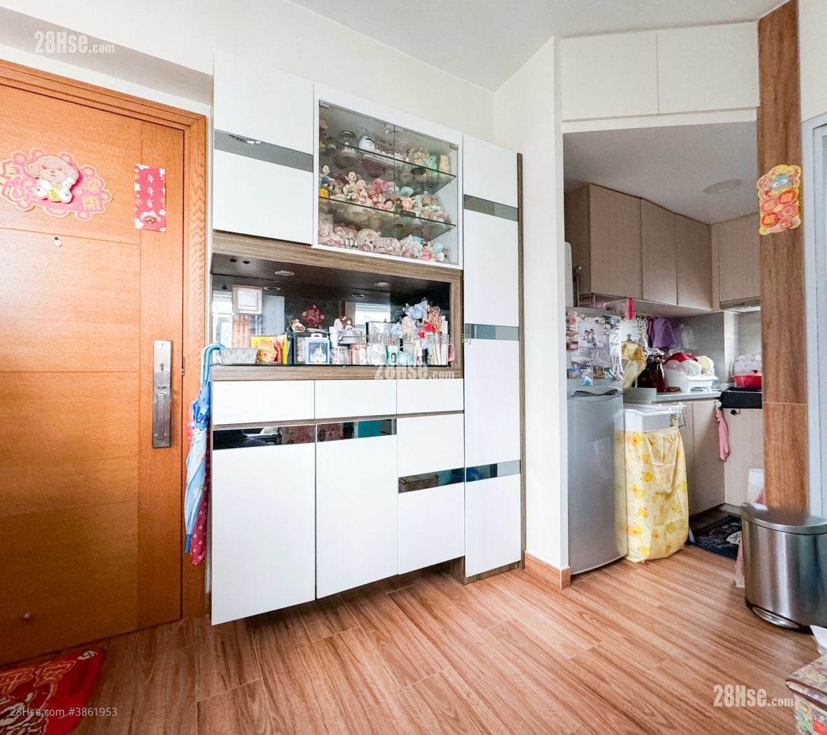 Chung Ching Building Sell 1 Bedroom , 1 Bathroom 292 ft²