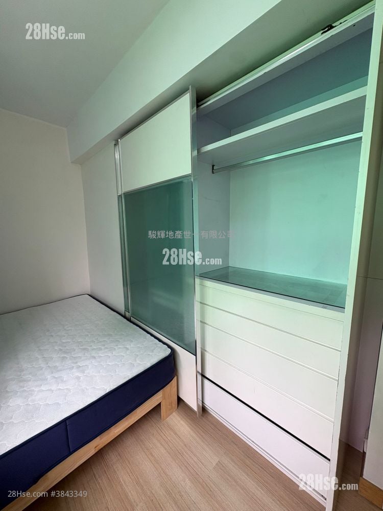 Tsin Shui Building Rental 2 Bedrooms , 1 Bathroom 447 ft²