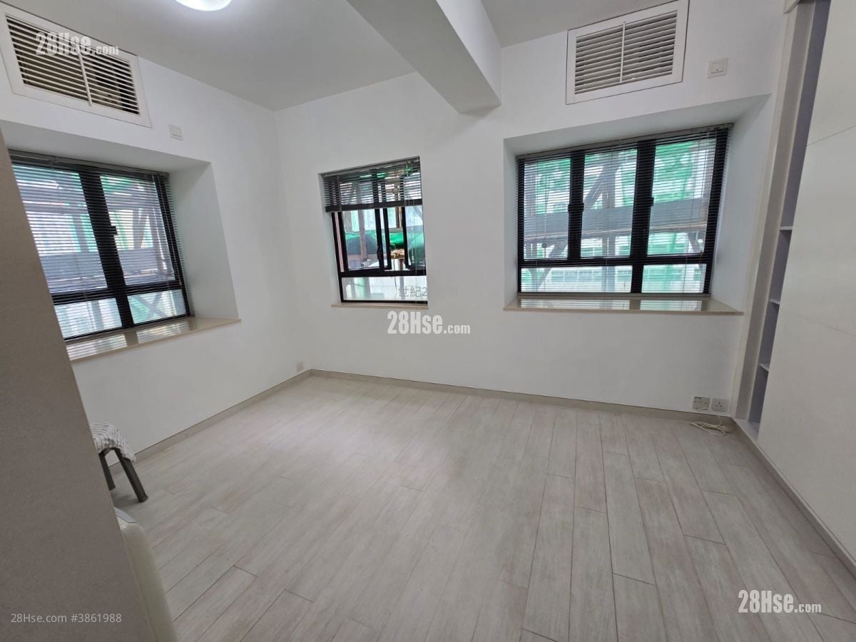 Li Chit Garden Sell 1 Bedroom , 1 Bathroom 435 ft²
