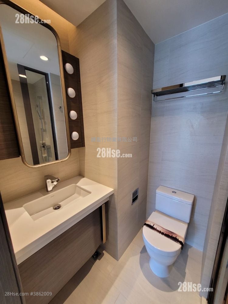 Novum Point Rental 1 Bedroom , 1 Bathroom 257 ft²