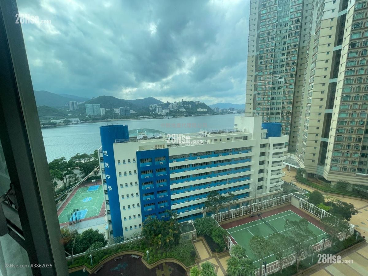 Mountain Shore Sell 2 Bedrooms , 1 Bathroom 482 ft²