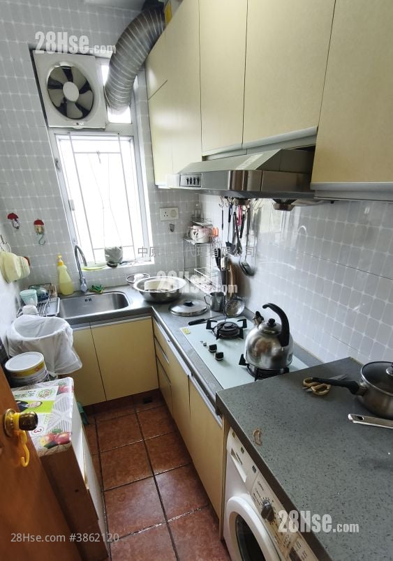 Allway Gardens Sell 2 Bedrooms , 1 Bathroom 533 ft²
