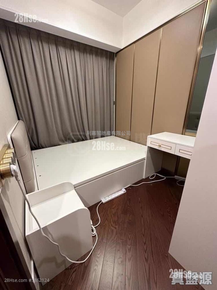 The Vertex Sell 1 Bedroom 279 ft²
