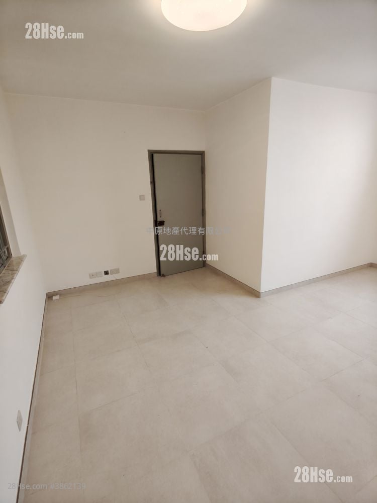 Allway Gardens Sell 2 Bedrooms , 1 Bathroom 533 ft²