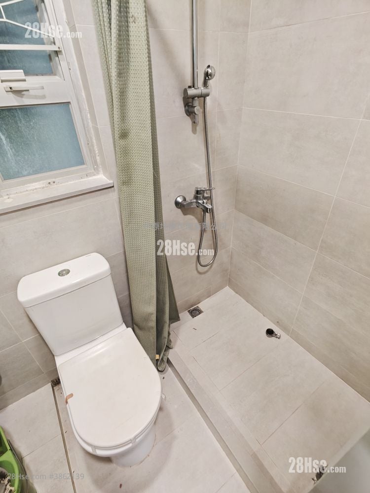 Allway Gardens Sell 2 Bedrooms , 1 Bathroom 533 ft²