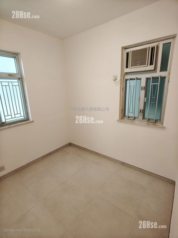 Allway Gardens Sell 2 Bedrooms , 1 Bathroom 533 ft²