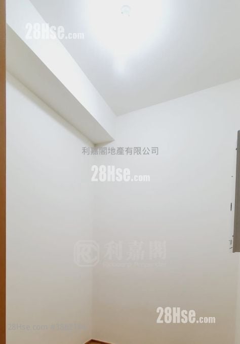 Alassio Sell 2 Bedrooms , 2 Bathrooms 1,007 ft²