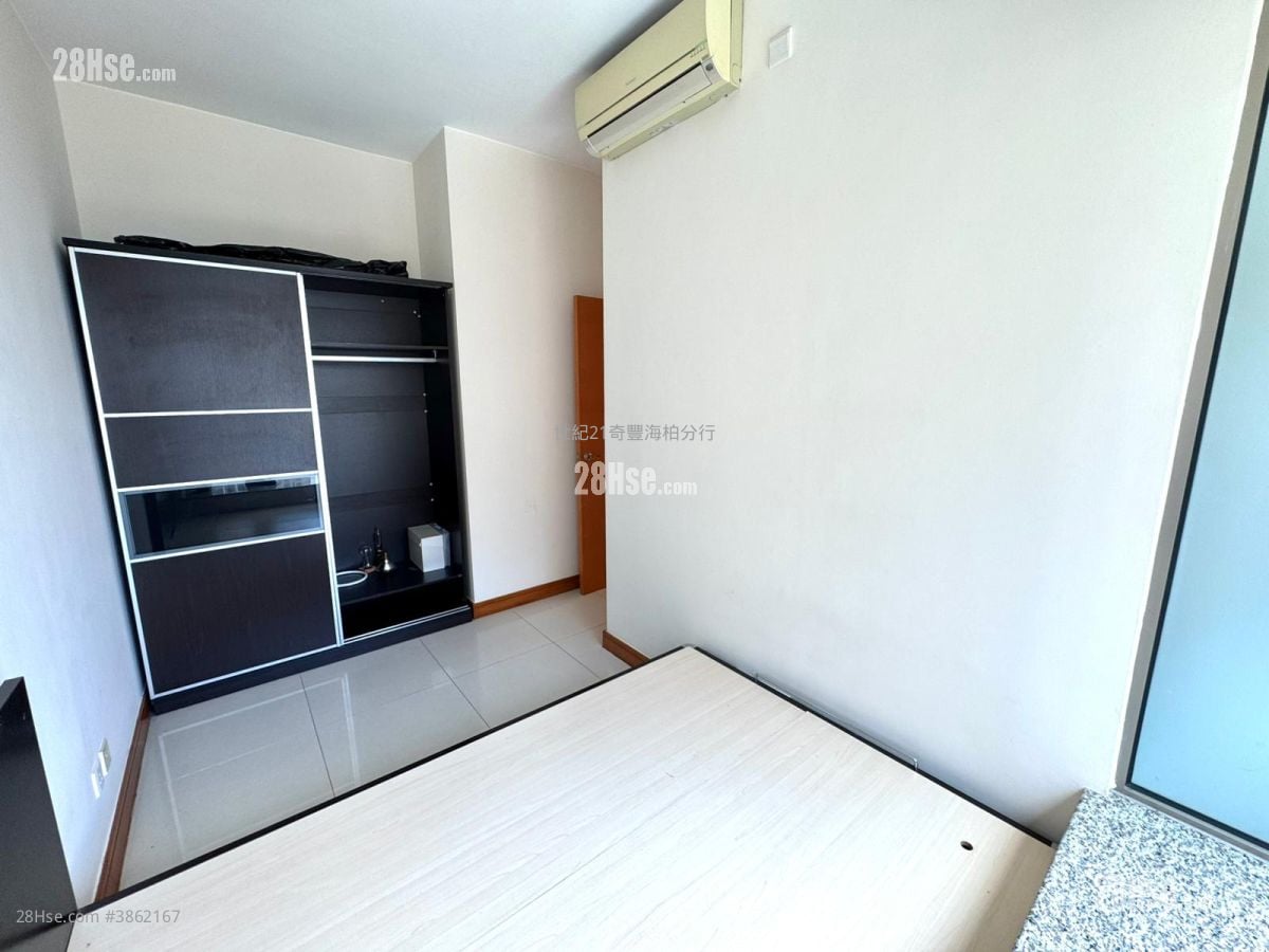 Lake Silver Sell 2 Bedrooms , 1 Bathroom 541 ft²
