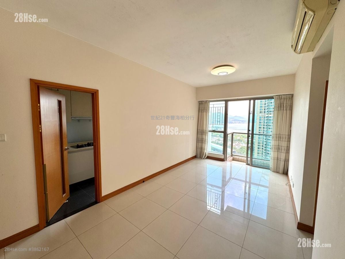 Lake Silver Sell 2 Bedrooms , 1 Bathroom 541 ft²