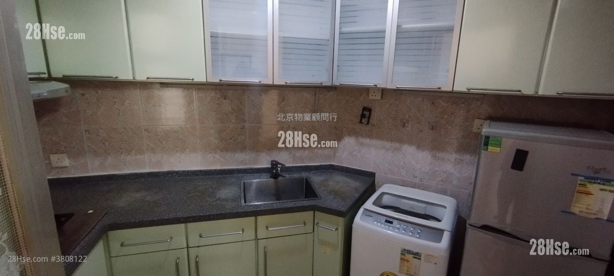 Laguna City Rental 2 Bedrooms , 1 Bathroom 517 ft²