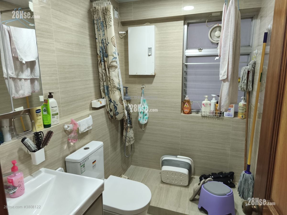 Laguna City Rental 2 Bedrooms , 1 Bathroom 517 ft²