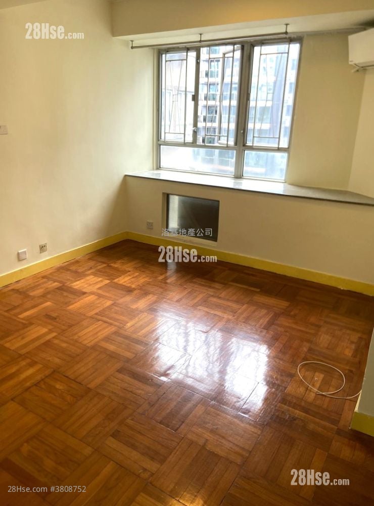 Tak Bo Garden Rental 2 Bedrooms , 1 Bathroom 382 ft²