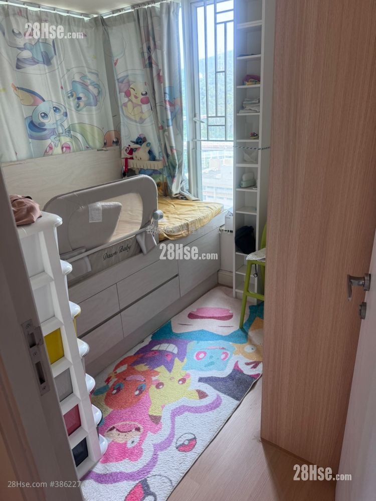 Festival City Rental 2 Bathrooms 958 ft²