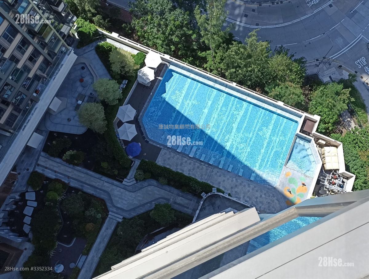 One East Coast Sell 2 Bedrooms , 1 Bathroom 374 ft²
