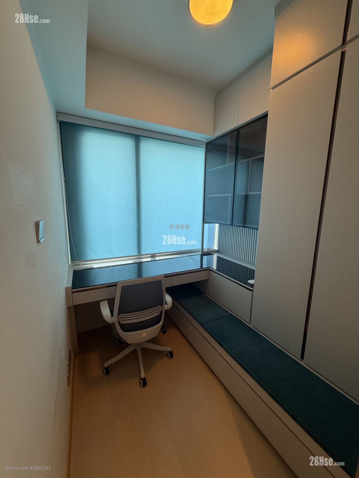K. Summit Rental 2 Bedrooms , 1 Bathroom 516 ft²
