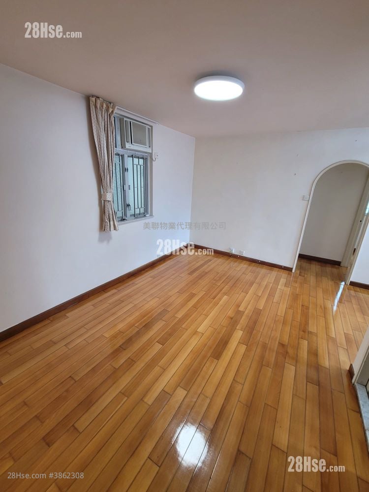Telford Gardens Rental 2 Bedrooms , 1 Bathroom 515 ft²