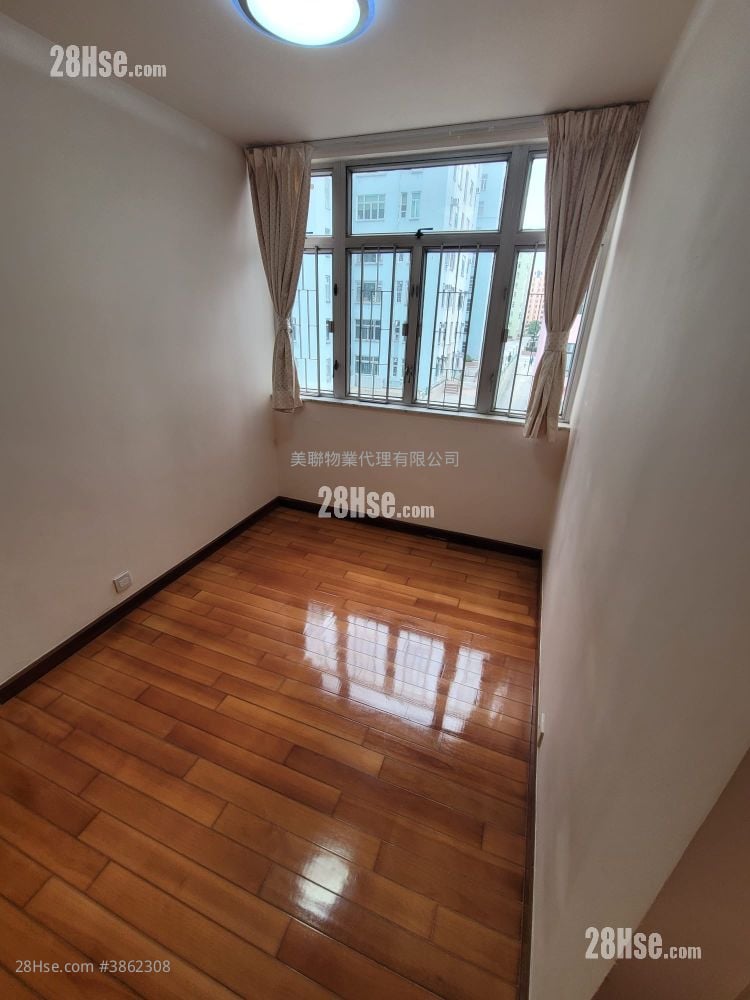 Telford Gardens Rental 2 Bedrooms , 1 Bathroom 515 ft²