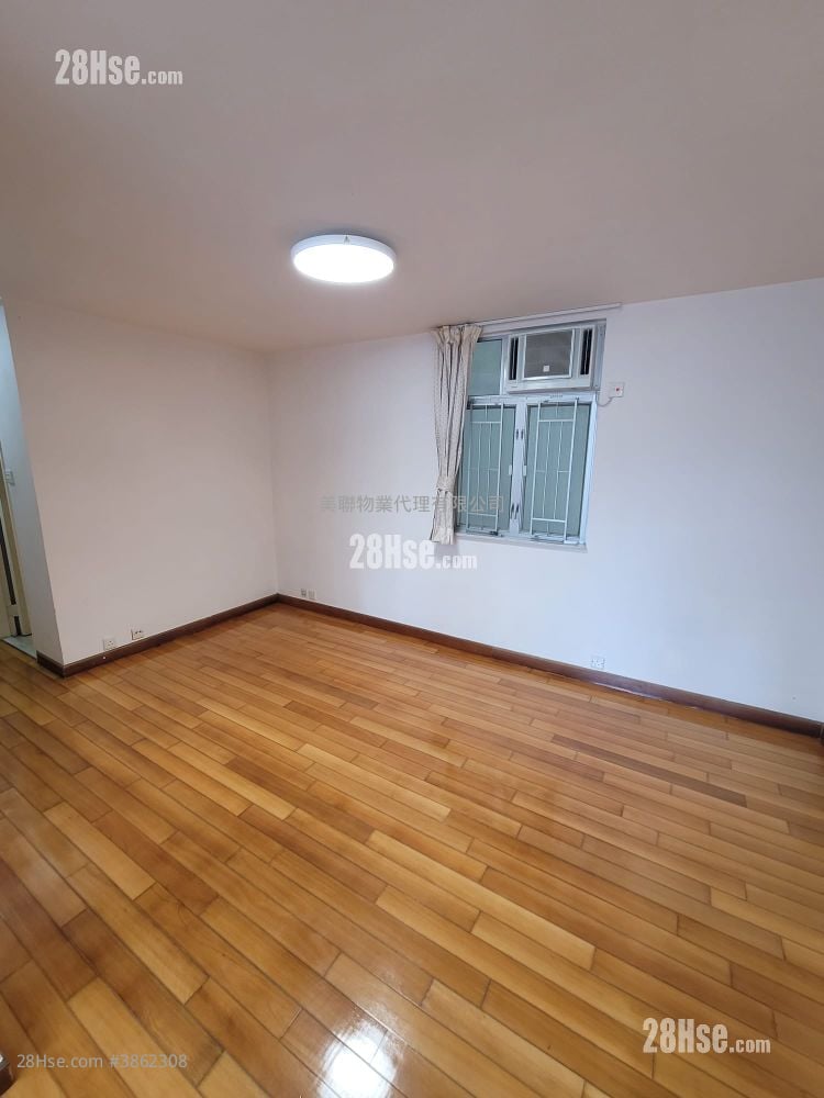 Telford Gardens Rental 2 Bedrooms , 1 Bathroom 515 ft²