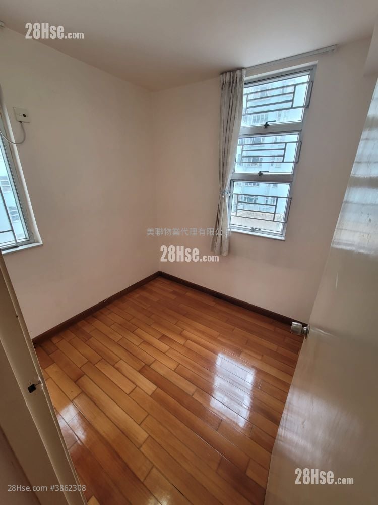 Telford Gardens Rental 2 Bedrooms , 1 Bathroom 515 ft²