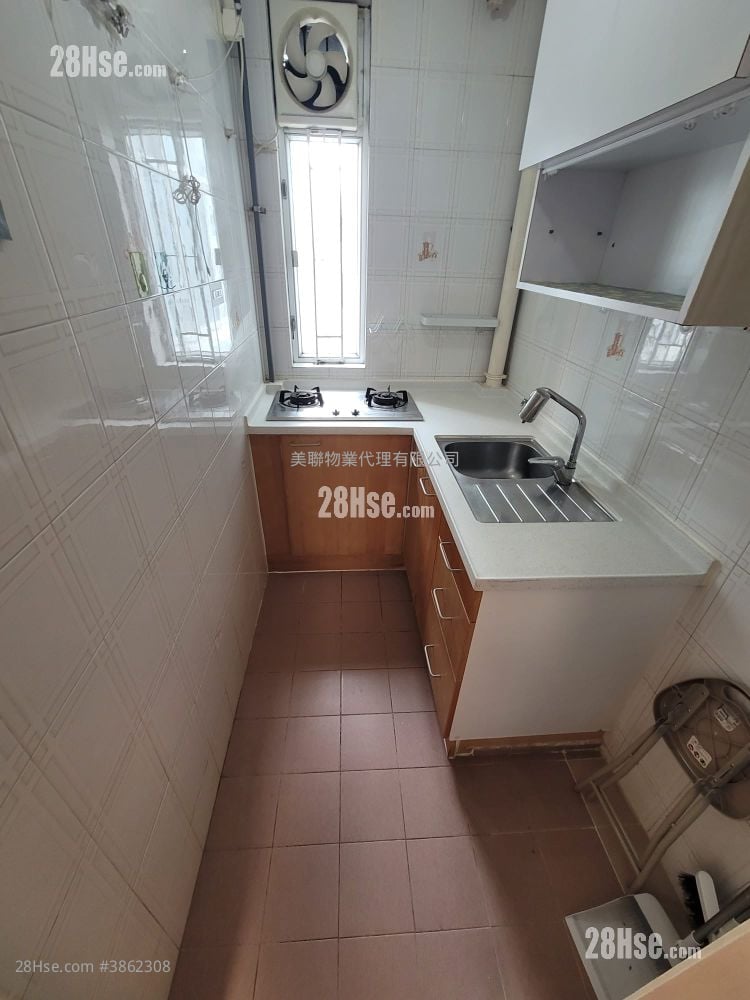 Telford Gardens Rental 2 Bedrooms , 1 Bathroom 515 ft²