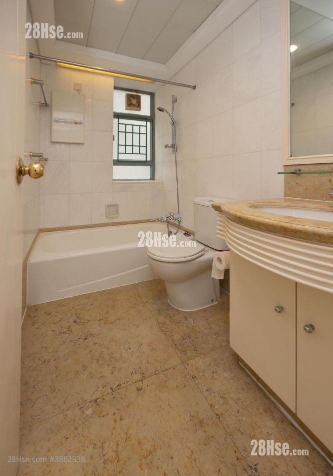 Tung Chung Crescent Rental 868 ft²